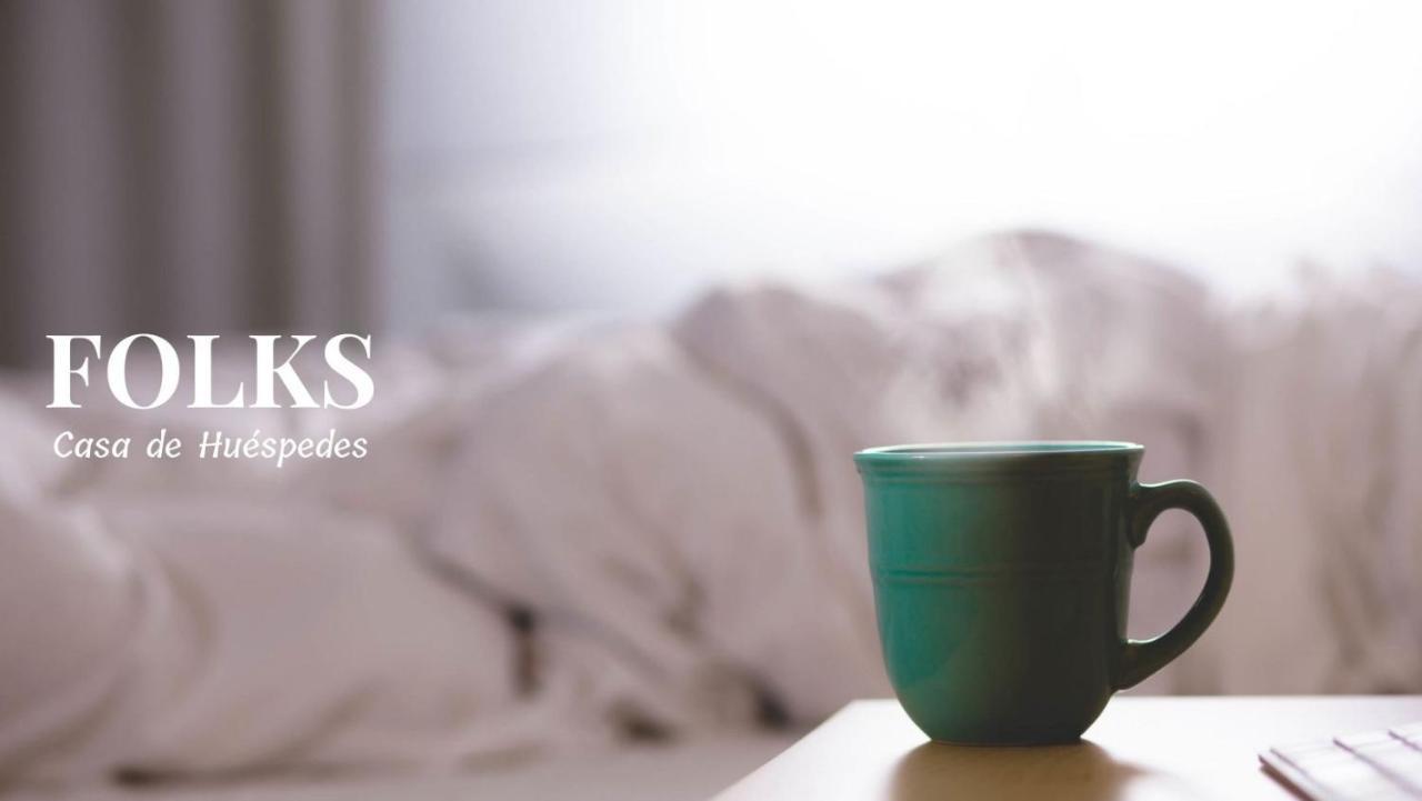 Casa Folks - Bed And Breakfast Пуерто Игуасу Екстериор снимка