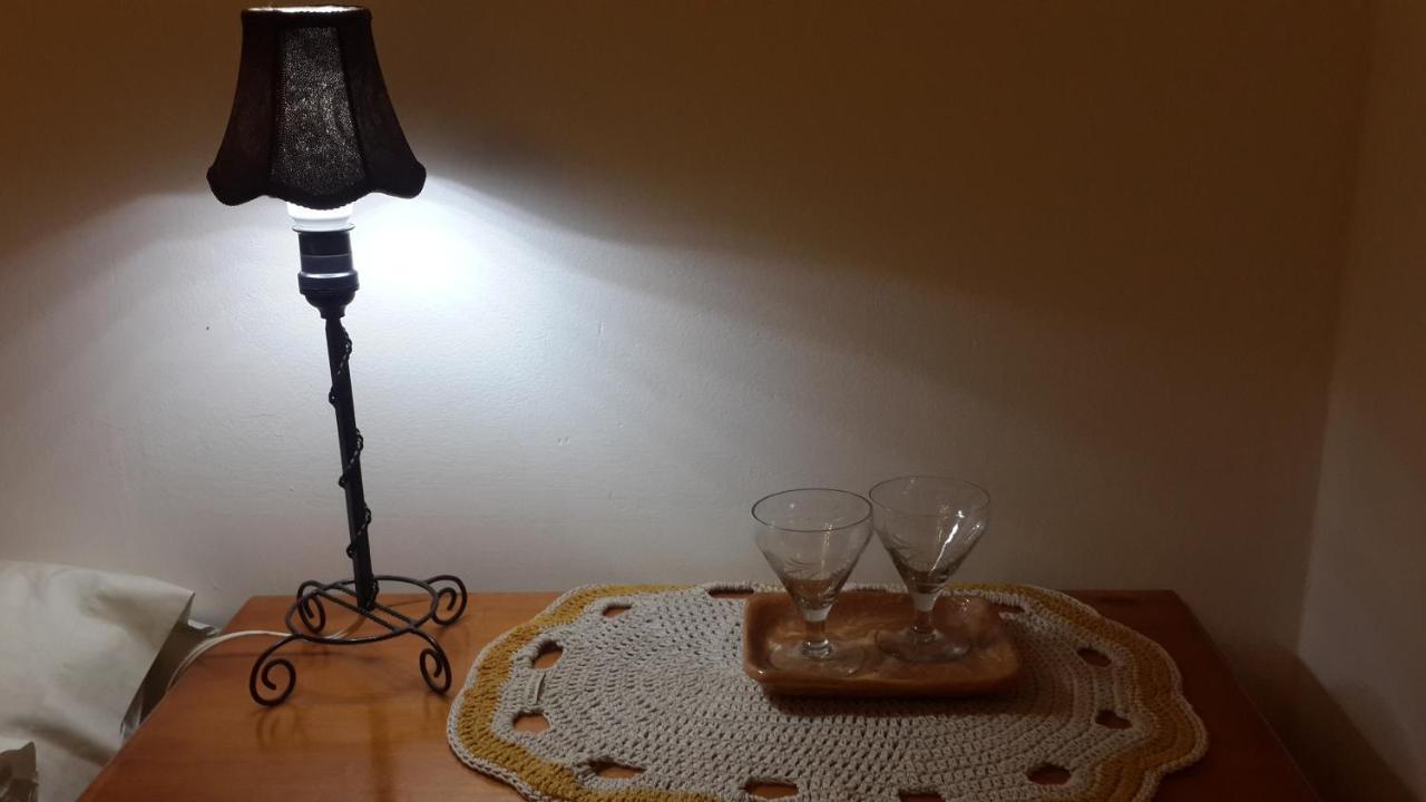 Casa Folks - Bed And Breakfast Пуерто Игуасу Екстериор снимка